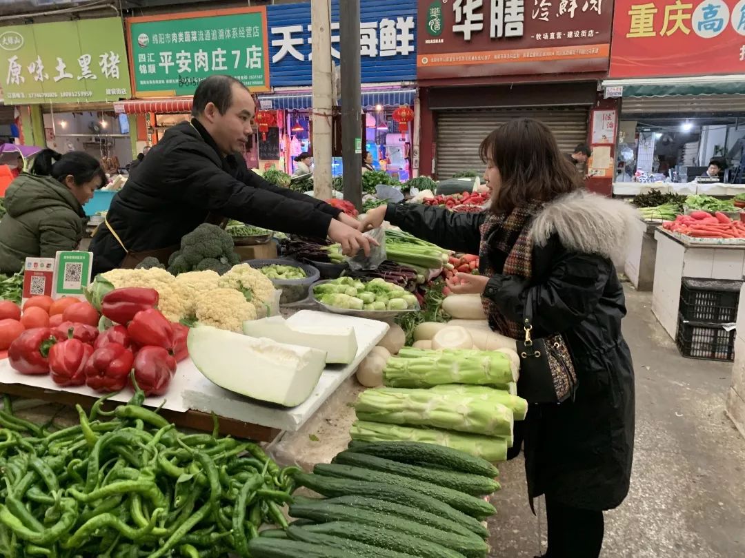 你聽丨一個人如果走投無路就放他去綿陽的菜市場