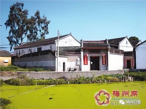 著名雕刻艺术大师,中国现代象征派诗歌开山鼻祖李金发,教育学家钟皎光