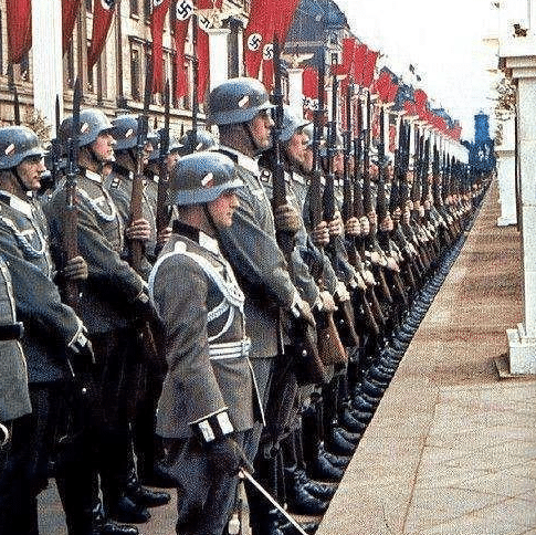 重回1940年! 让我们看看巅峰时期纳粹德军的精锐部队