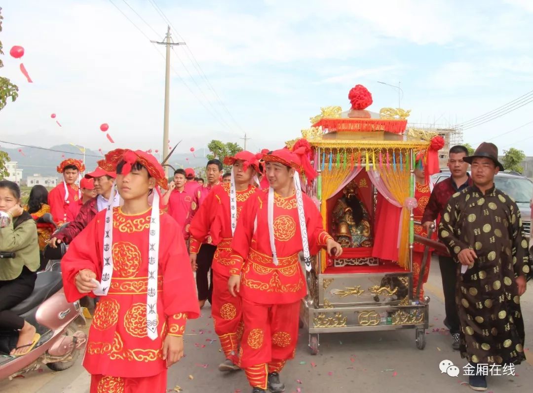 2019金厢镇恭迎龟山妈祖出巡精彩盛况!