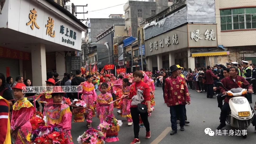 今日陆丰鲤鱼潭妈祖注生娘娘童公迎神现场视频