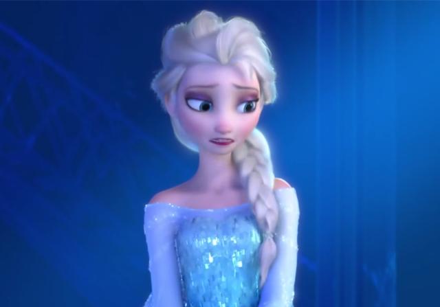 迪士尼公主艾莎的四个发型盘发如王后扎马尾的艾莎最罕见