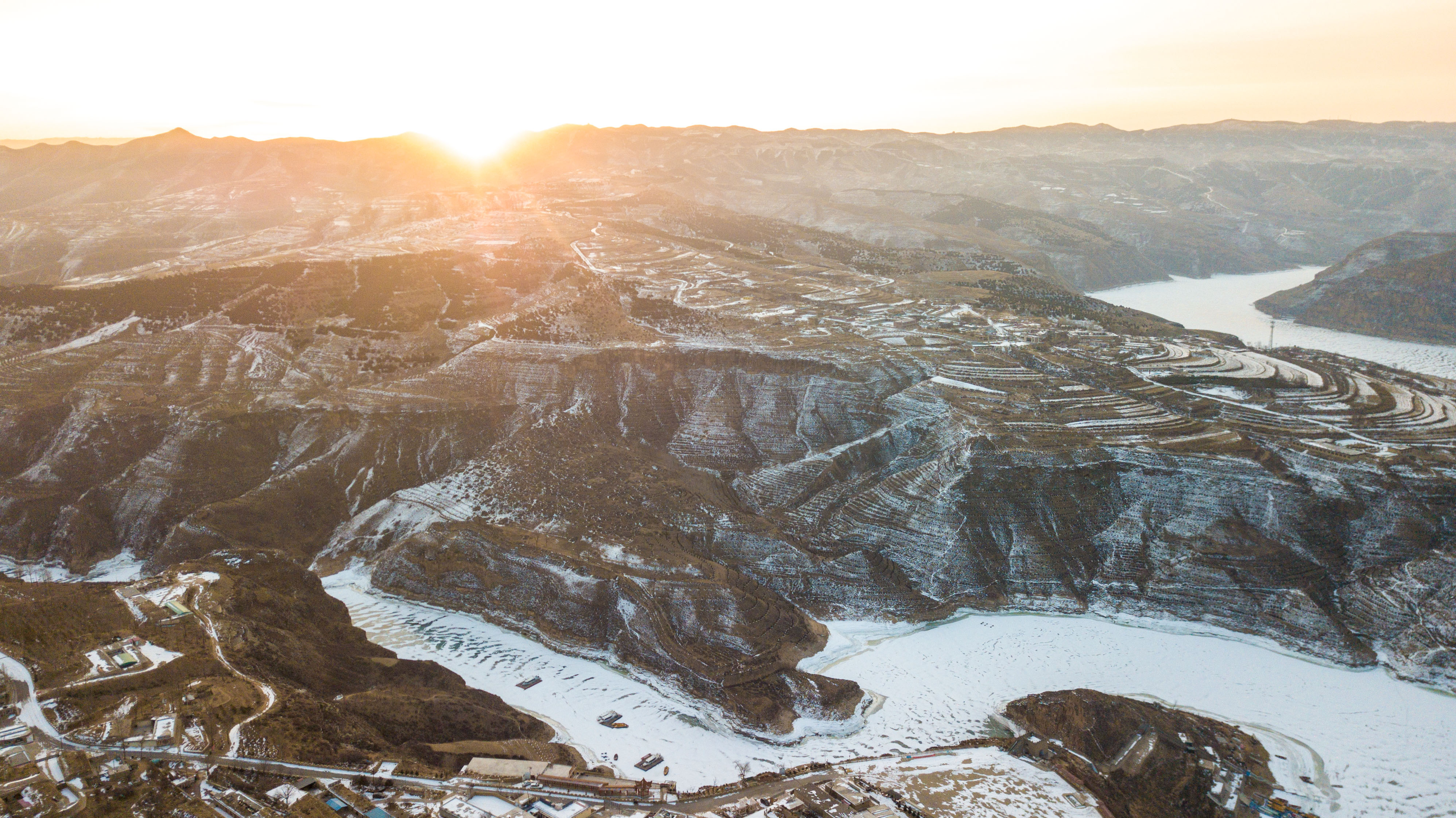 西岔沟雪景图片