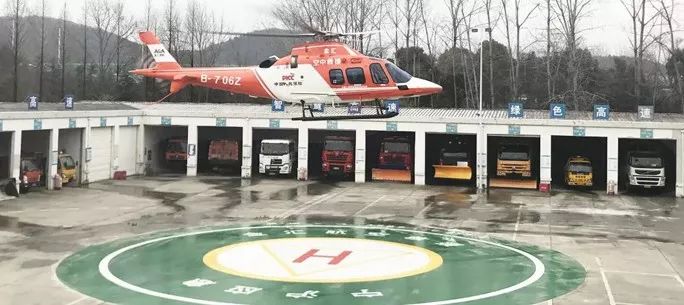 强!江苏高速公路新添航空应急救援直升机停机坪
