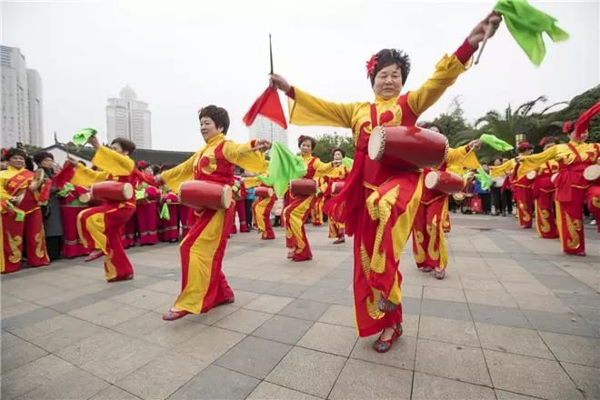 今天元宵瑞安忠义街众众众太热闹了