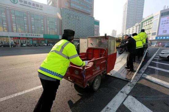 哈市交警部門開展整治摩托車,港田車專項行動