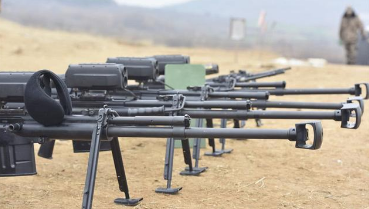 qbu10大口径狙击步枪系统内还包括两种专门研制的枪弹
