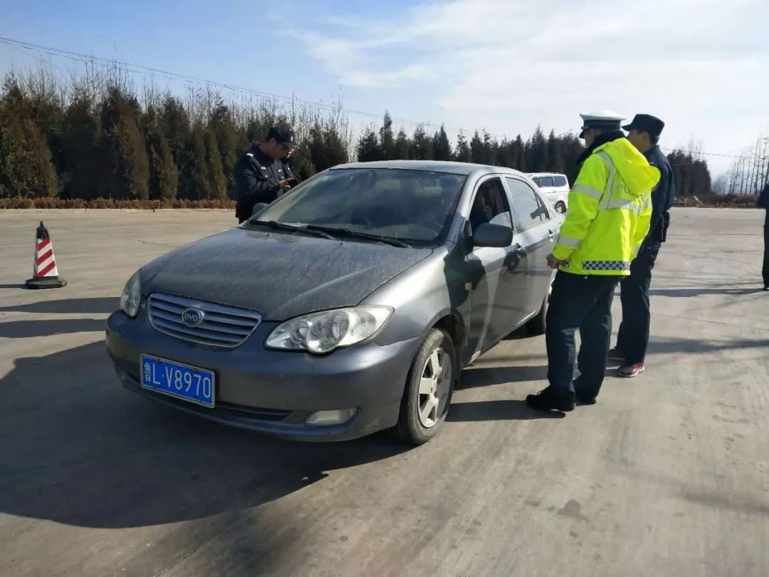 莒縣交警嚴查違法行為這些東西千萬不要帶