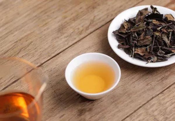 3,茶水及茶香不同