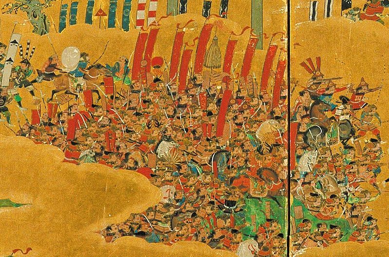 大坂夏之阵屏风中的真田赤备冲锋,从画中,就可以明显看除在军队两侧