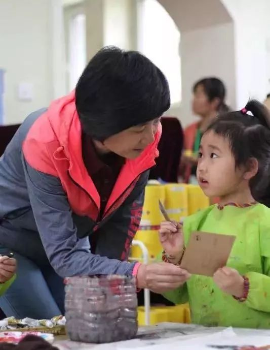 北京北海幼儿园老师图片