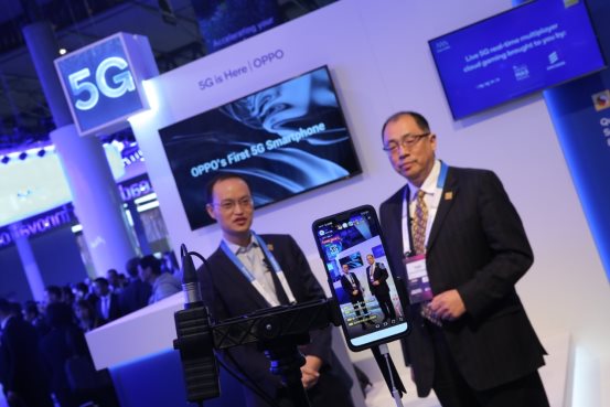 OPPO实现全球首次5G手机微博视频直播-科记汇