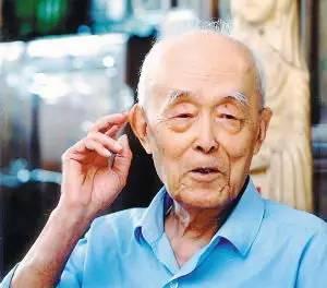 季羡林的弟子钱文忠透露,季羡林先生是个大收藏家.