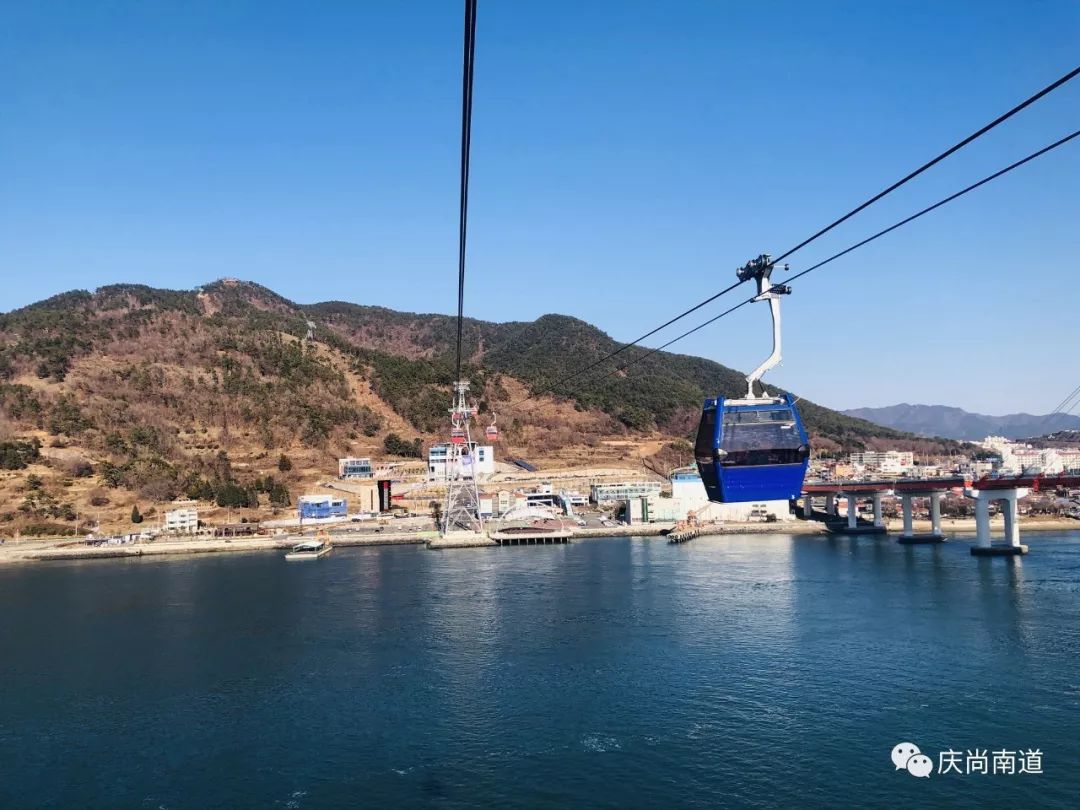 从连接海岛和海洋的韩国国内最初缆车泗川海上缆车,到壮观日落的