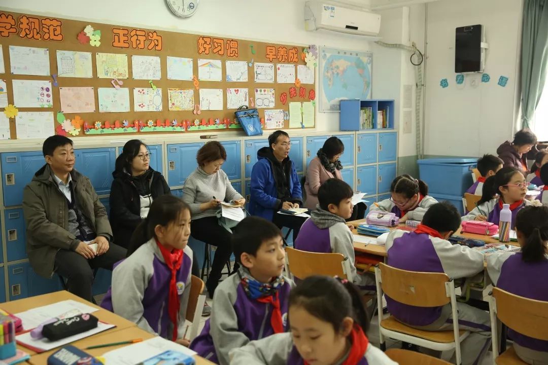 金顶街第二小学图片