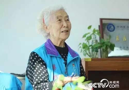 心有榜样┃高龄志愿者蔡秀兰:10年,28000小时,用生命影响生命