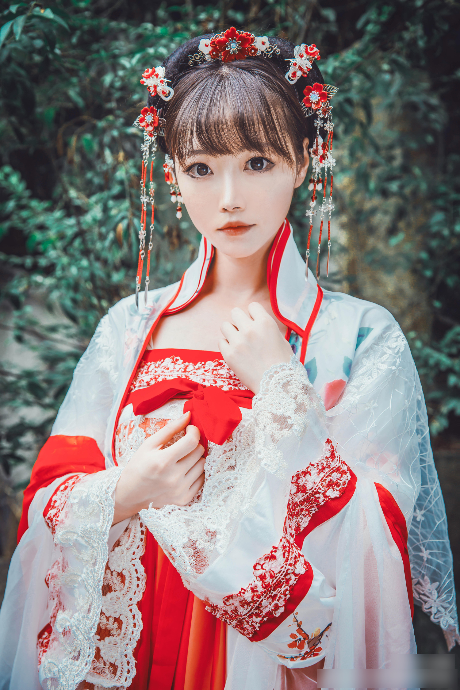 国人可爱妹子的两组国风cosplay作品 汉服就是有一种飘逸的美