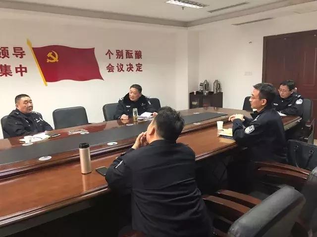 固始席鹏飞图片