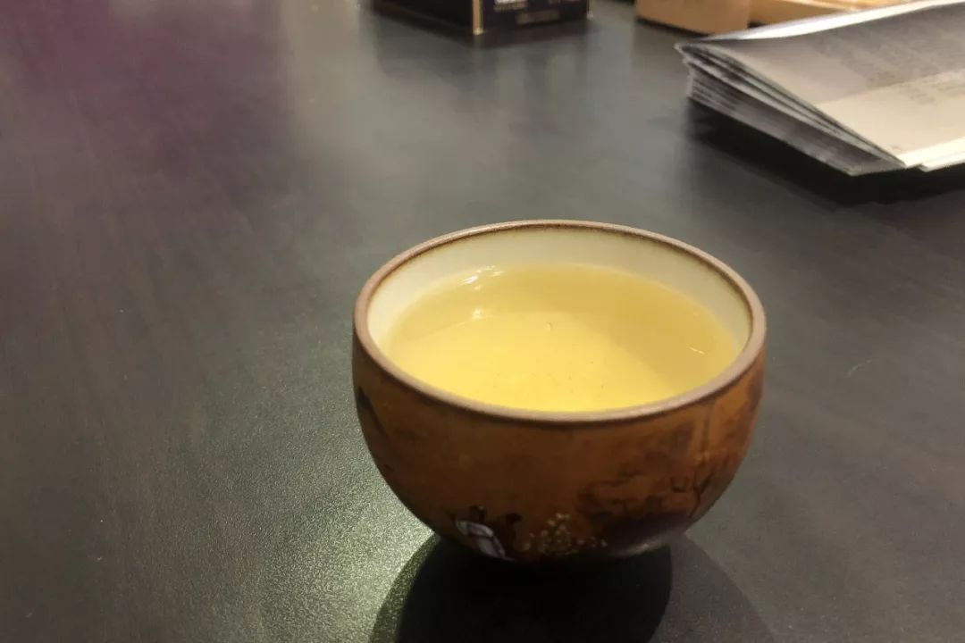 品茶書文茶可歡聚亦能獨飲