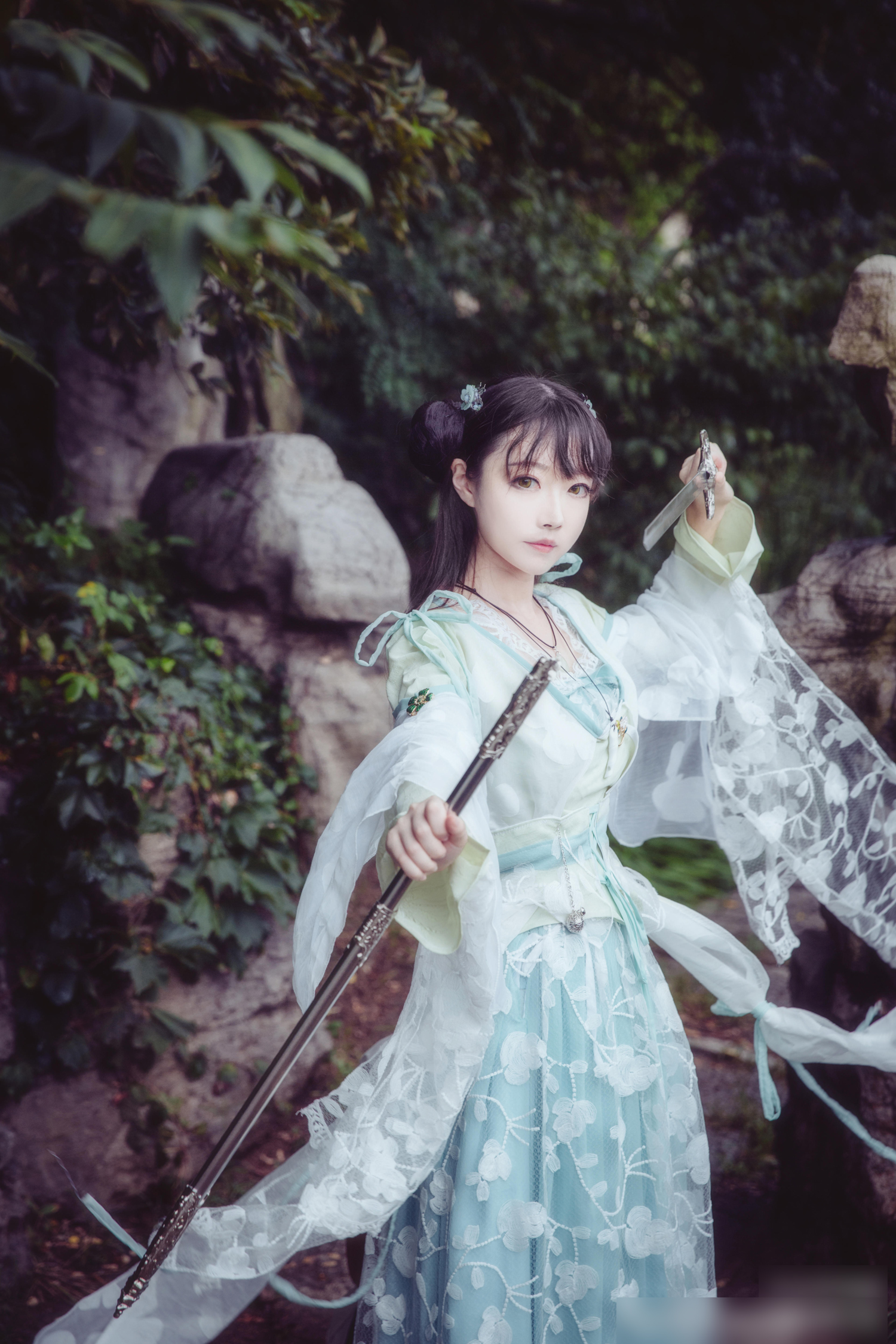 国人可爱妹子的两组国风cosplay作品!汉服就是有一种飘逸的美!