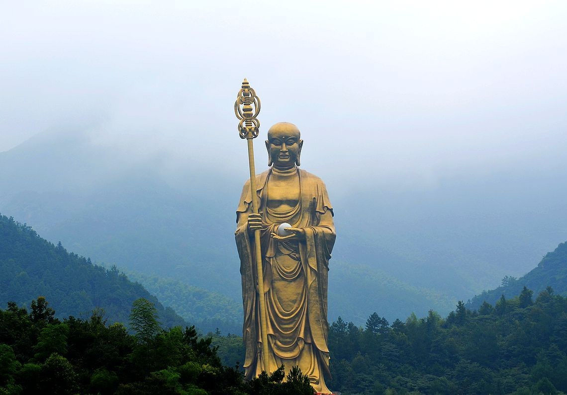九华山地藏菩萨塔图片