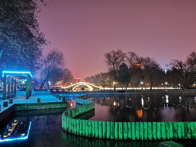 石家莊這個公園夜景迷人:水光瀲灩 淡妝濃抹