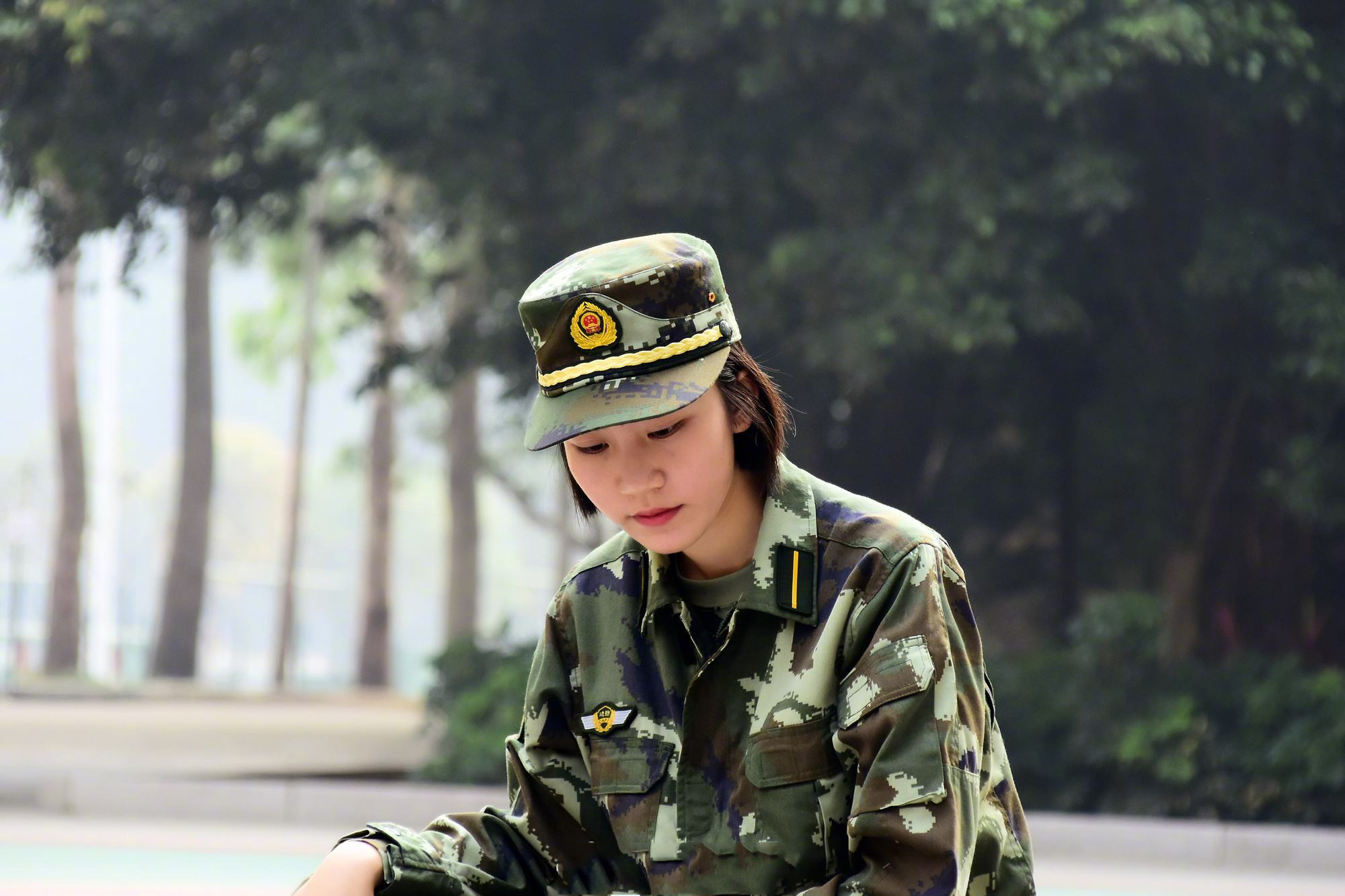 部队女兵照片图片