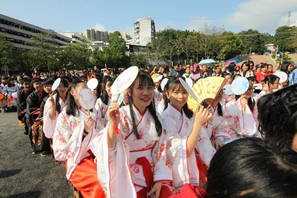 藤县中学 校花图片