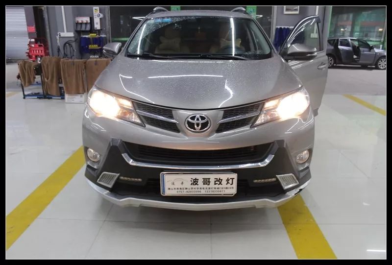 rav4升級波哥三恆氙氣燈套裝,經濟好效果