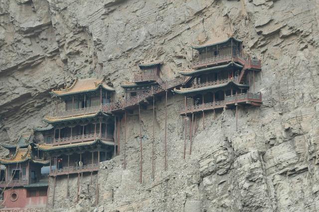 山西空中樓閣(懸空寺)