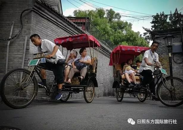 如醉的沉浸在王府裡的趣聞瑣事;溫馨提示:乘北京人力三輪車遊老北京