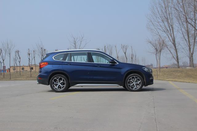 2019款x1 xdrive 20尊享版