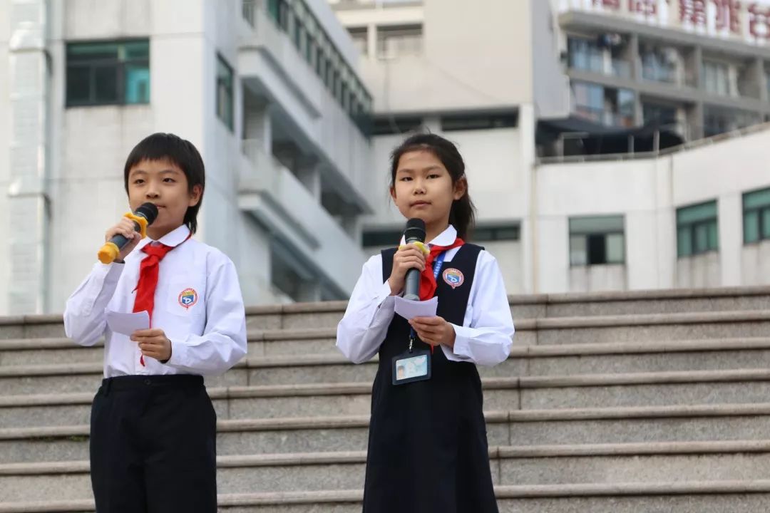 德胜小学校歌图片