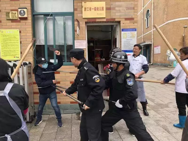 為有效應對暴力襲擊校園事件的發生,切實提高校園反恐防暴事件的能力