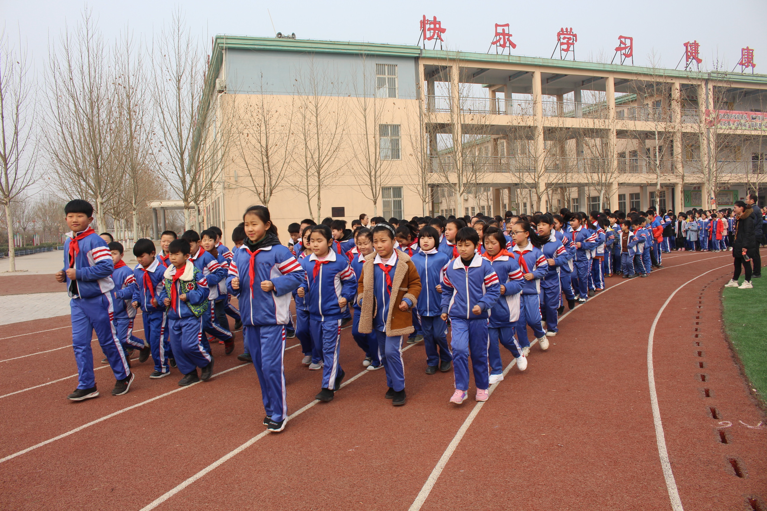 新学期广平小学开启跑操模式