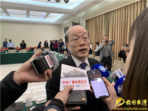(记者 杜传 张腾阳 梁晓蕾)台湾当局肯定在阻挠,他们最近我们也看到