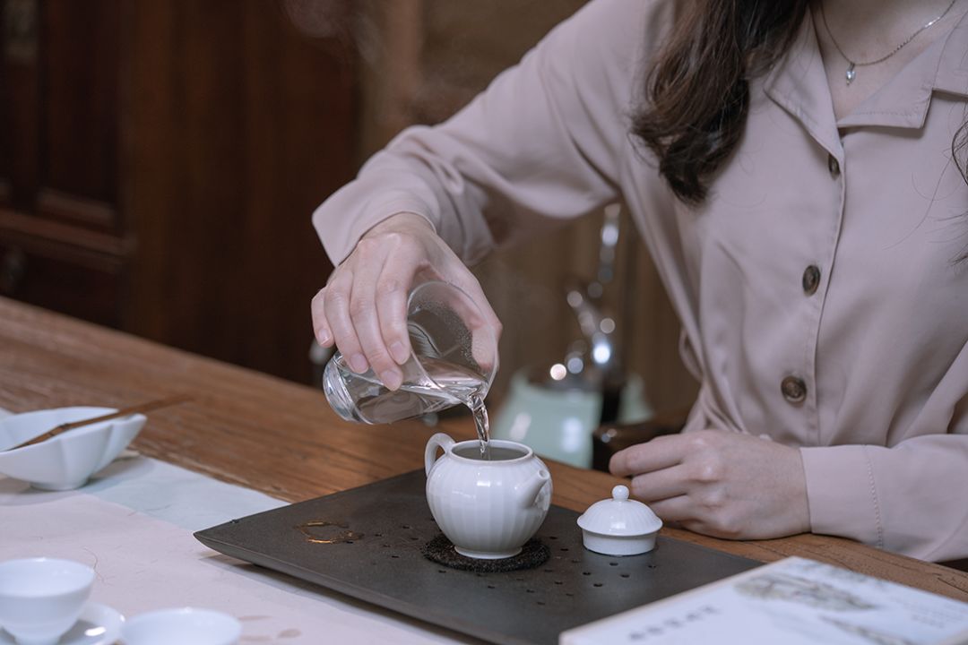 茶事如何冲泡一杯茉莉花茶