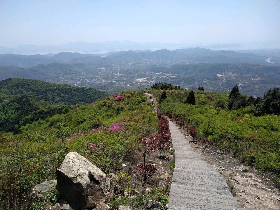 清靈靜謐,4.28相約禪宗第一山,徒步寧波金峨山,賞滿城春色