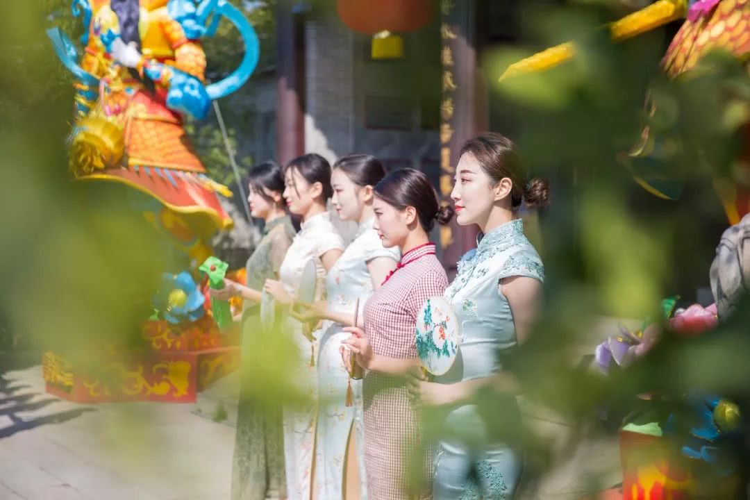 女神节丨寻梦台儿庄古城，国风丽人行，最美中国风