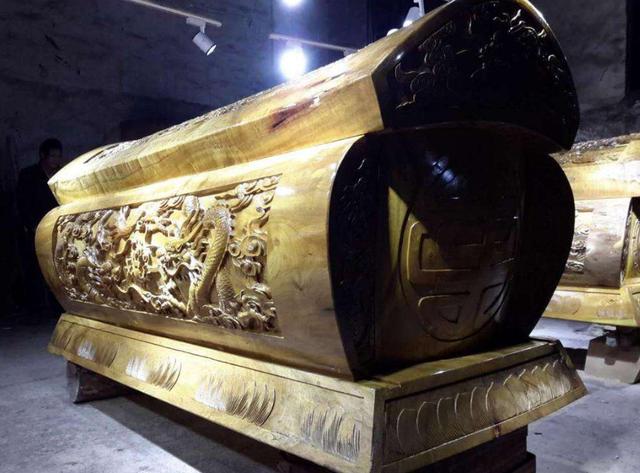 皇帝棺椁图片