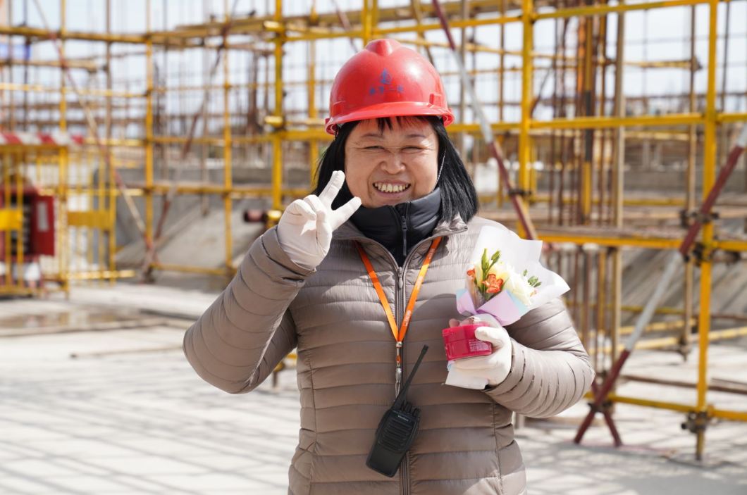 金地集团老板女儿图片