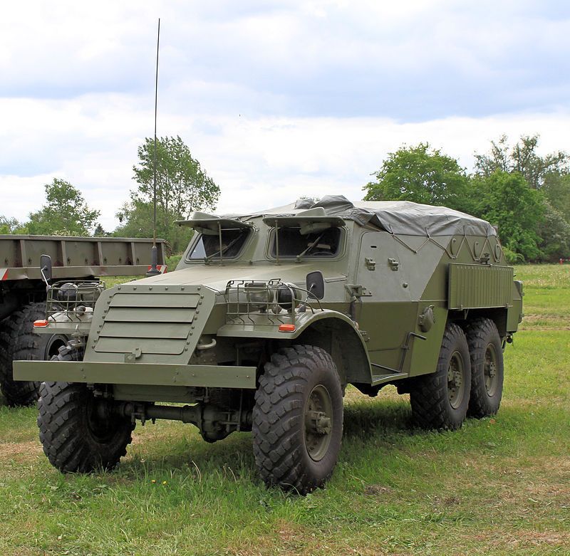 苏联红军采用的第一辆装甲运兵车是btr