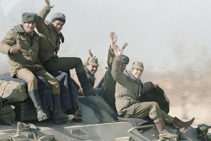 苏联阿富汗撤军图片