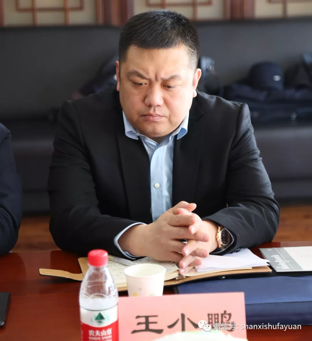 美术学院教授史宏云发言省美术家协会副秘书长周栋发言会议现场最后