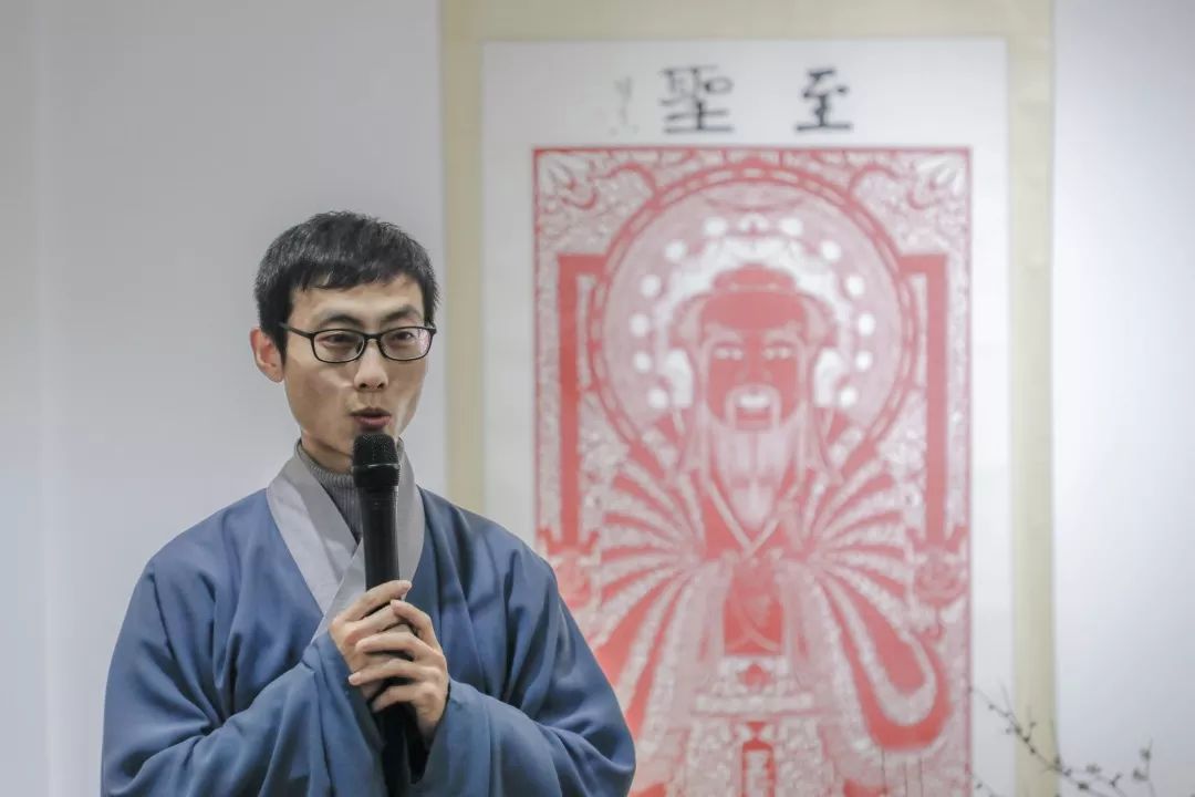 书院常住学人问询学人九韶向书院山长连山先生,监院周知一先生致礼今