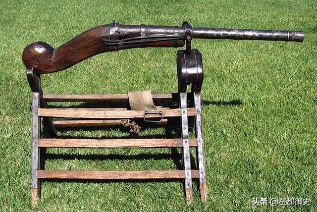明代的火器有多先进?各种火绳枪独步战场,还研发了最早的机关枪