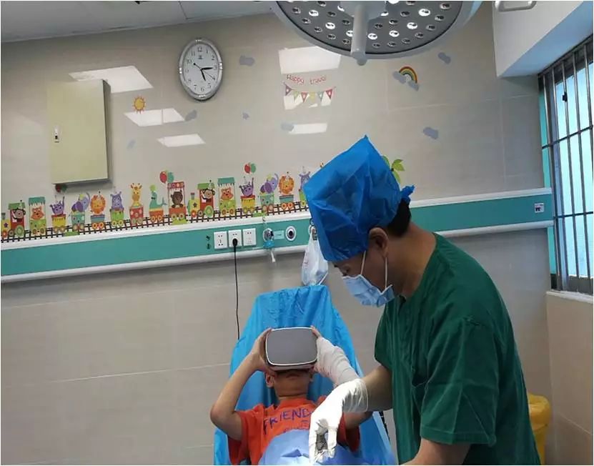 儿童手术开刀手术室图片
