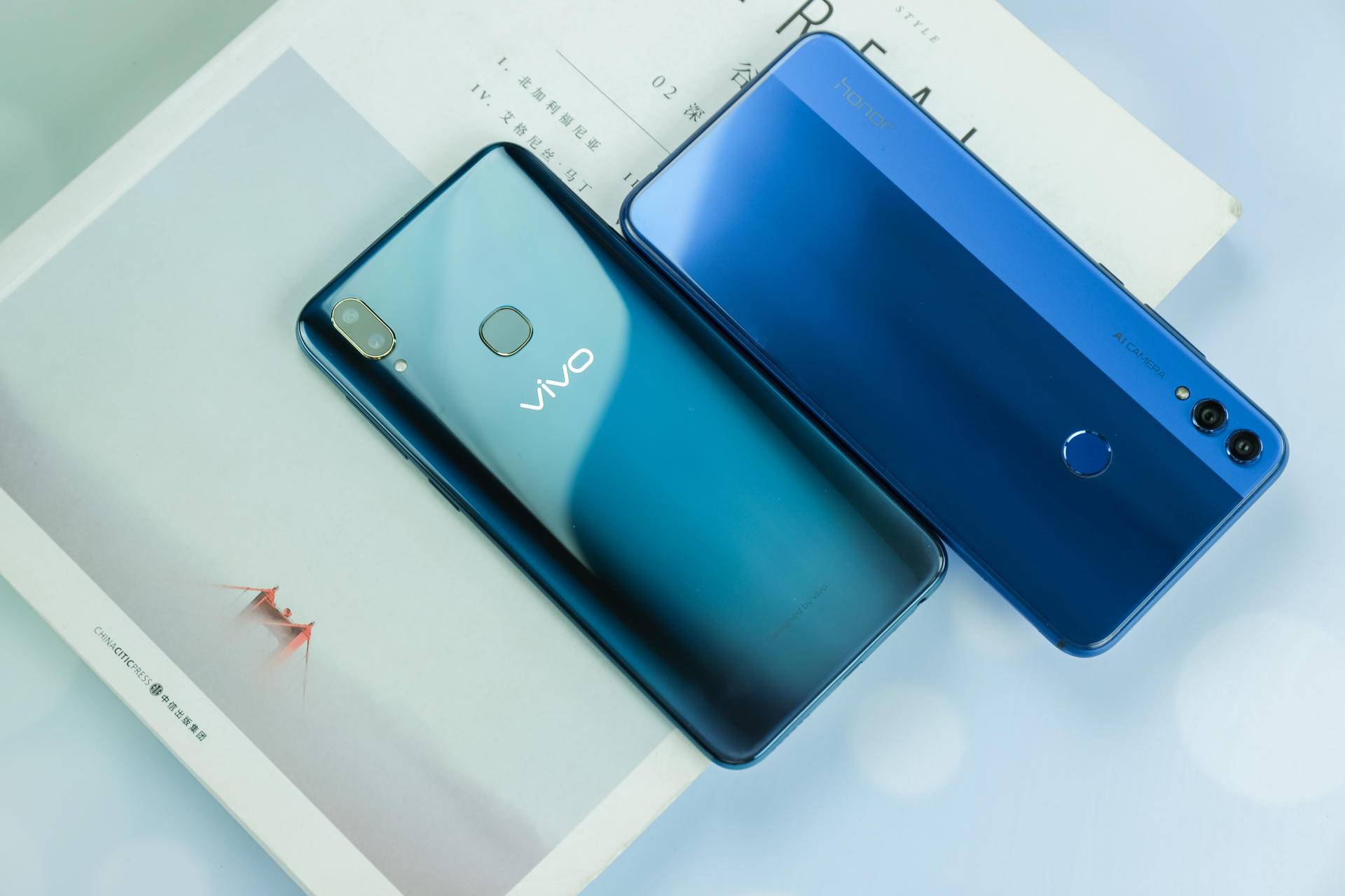 vivo z3翡翠色對比榮耀8x圖賞:除了顏值,性能也是看點十足