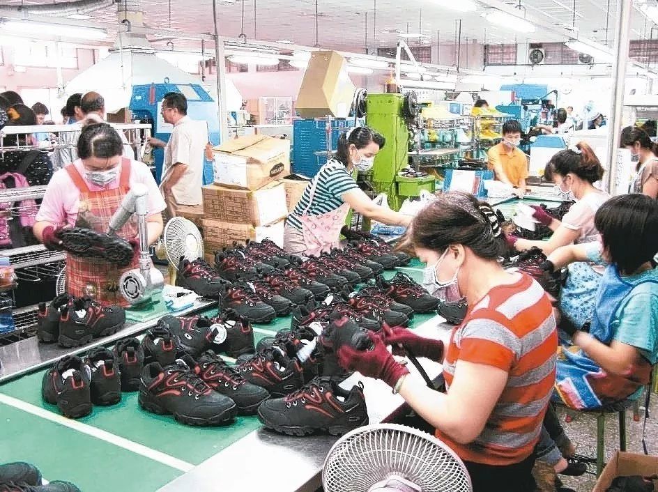 耐克代工大厂在中国新增6条制鞋自动化生产线