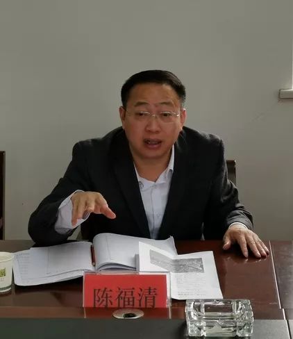 陈福清副市长调研河头镇污水零直排区建设,该镇的公建单位已经全部